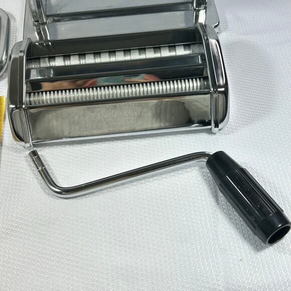 Marcato Atlas 150 Manual Pasta Maker Machine for Lasagna Fettuccine Tagliolini - Picture 5 of 10